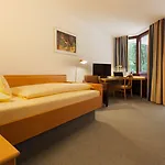 Parkhotel St.leonhard Hotel 4*