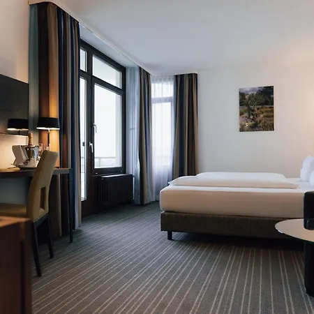 Parkhotel St.leonhard 4*