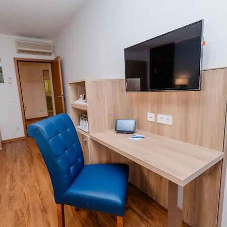 Hotel Parkhotel St.leonhard 4*