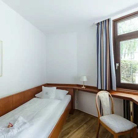 Parkhotel St.leonhard 호텔 위버링겐