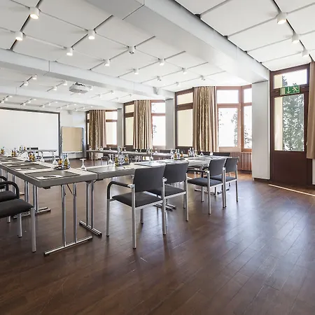 호텔 Parkhotel St.leonhard 4*