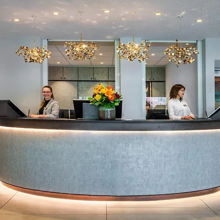 Parkhotel St.leonhard 호텔 4*