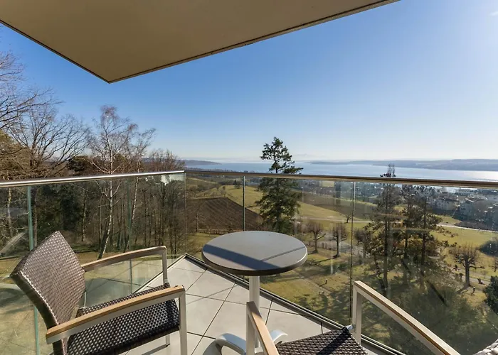 斯特罗哈瑞德酒店 4*